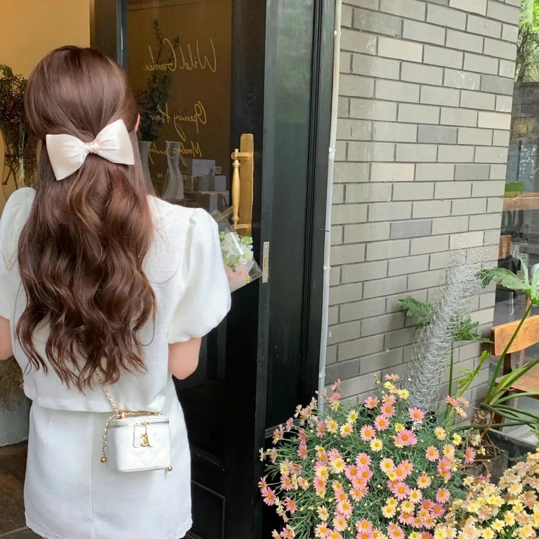 裸尸痕